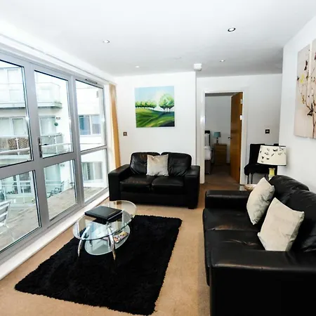 Your Marsh House * Bristol