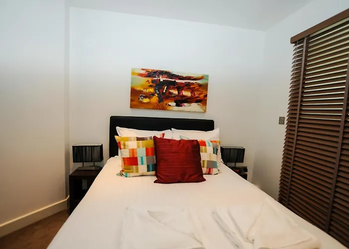 Your Marsh House * Bristol